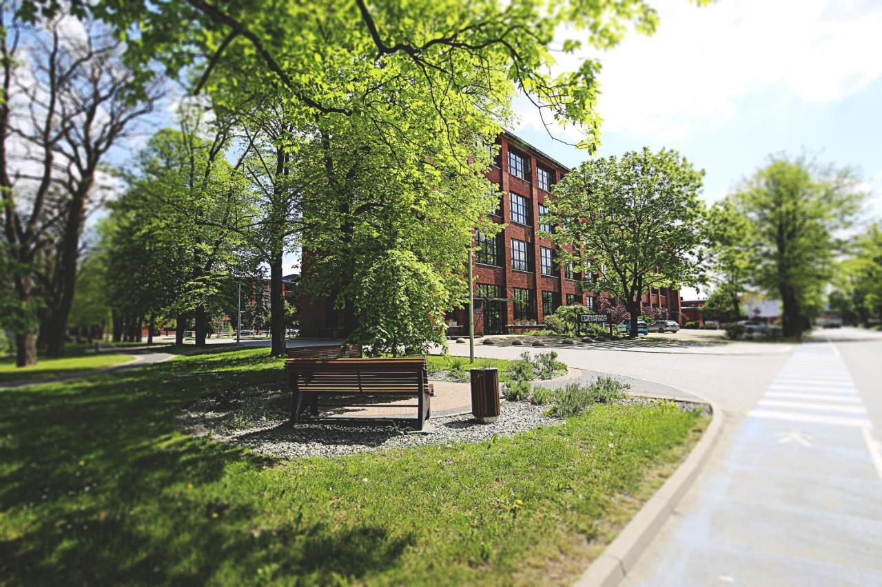 Apartimento Hydral Spero Wrocław Eksteriør billede